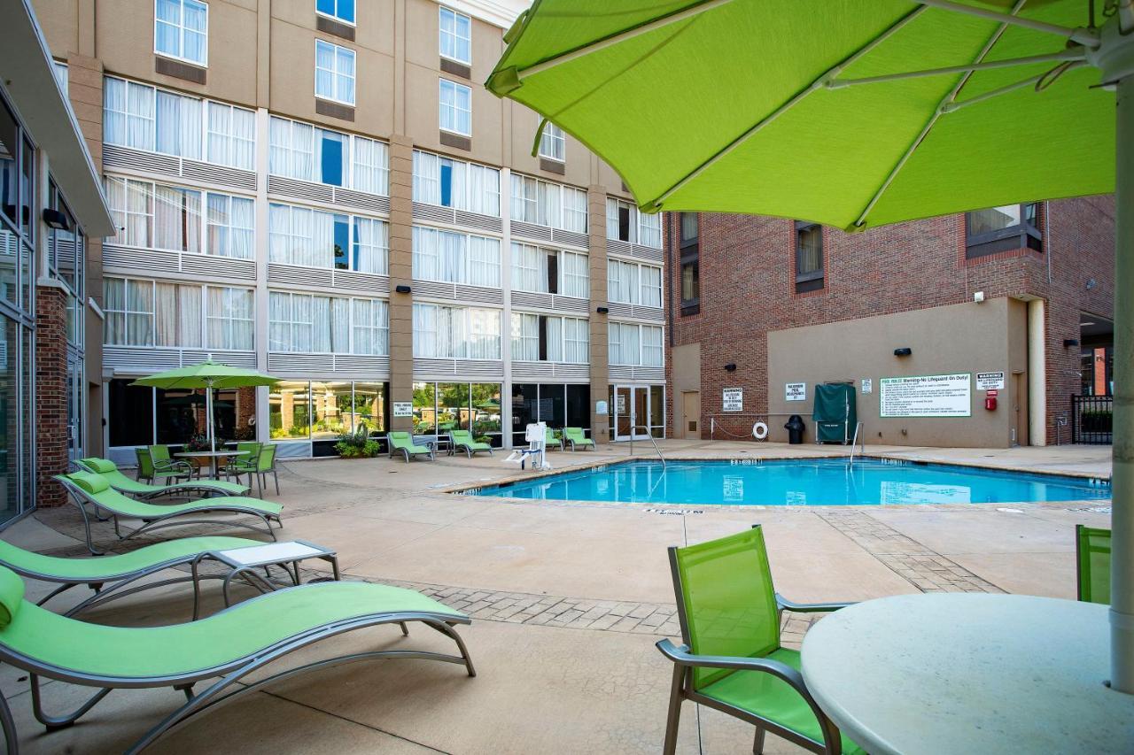 Holiday Inn Athens - University Area Екстериор снимка