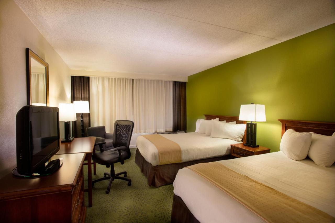 Holiday Inn Athens - University Area Екстериор снимка